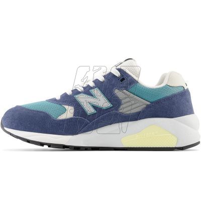 2. New Balance M MT580CA2 sports shoes