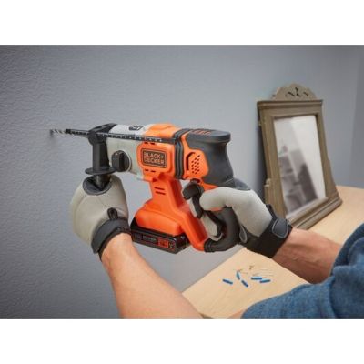 12. Black & Decker BCD900B-XJ 1880 RPM SDS Plus Drill Black, Orange