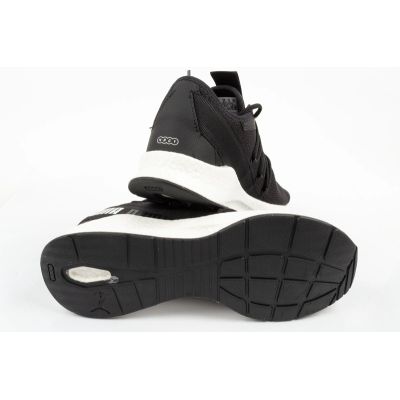 8. Puma men's sports shoes NRGY Star lightweight black sneakers