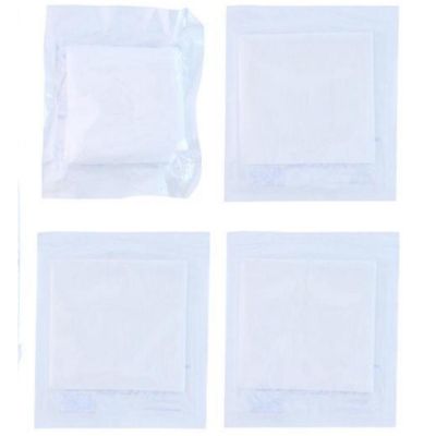 15. CAR FIRST AID KIT WITH 41 ELEMENTS BOX DIN 13164