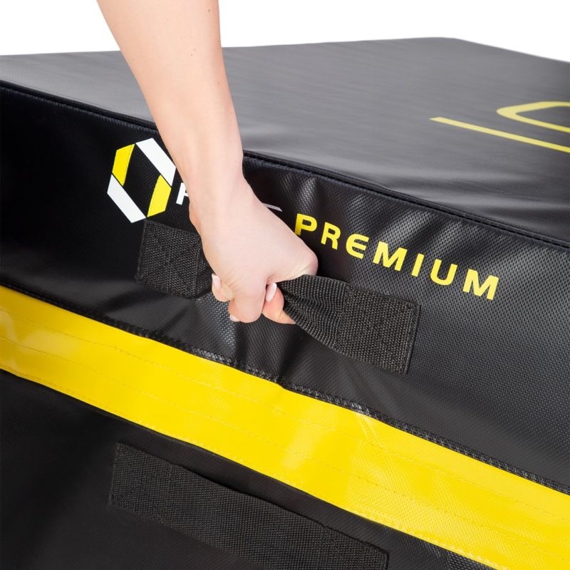 9. Set of four HMS Premium Plyometric Boxes PYBS01