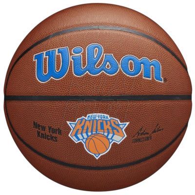 2. Wilson Team Alliance New York Knicks Ball WTB3100XBNYK