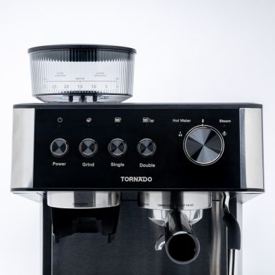 13. ELDOM PRESSURE ESPRESSO MACHINE ECK1 1300W 20 BAR, MILK TANK, 6 AUTOMATIC PROGRAMS, 2 MANUAL PROGRAMS