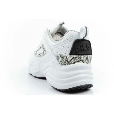 5. Fila women's sports shoes Skye ZP sneakers fashionable comfortable lightweight