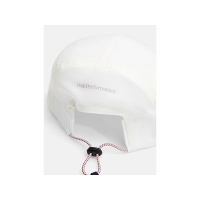 3. PEAK PERFORMANCE Lightweight Cap, white