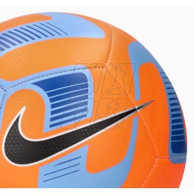 2. Ball Nike Pitch DN3600803