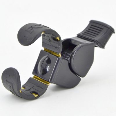 4. FOX 40 CLASSIC CMG WHISTLE BLACK FINGERGRIP