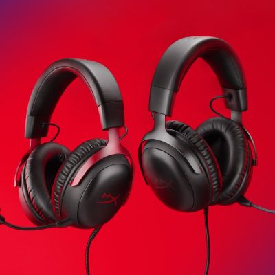 73. HyperX Cloud III BLK/RED GAMING HEADSET