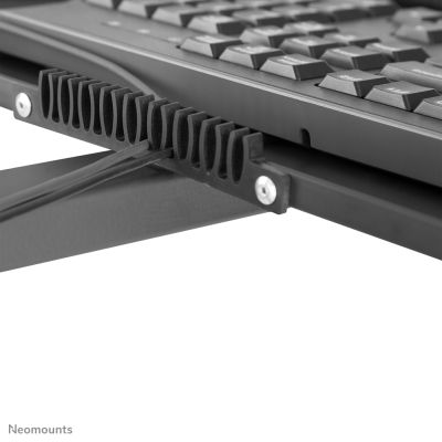 18. Mobile monitor holder 10-32" FPMA-MOBILE1700 NEWSTAR