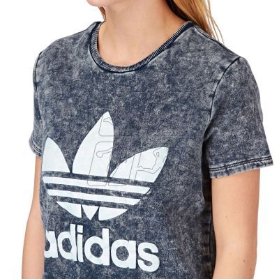 4. adidas Originals Denim Tee W S19701