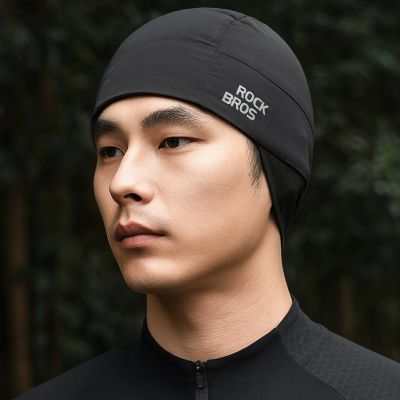 7. Rockbros M015 Winter Reversible Cycling Cap Size 54-61 cm - Black