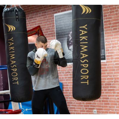 9. Boxing gloves Yakmaspor lion 12 oz 10034212OZ