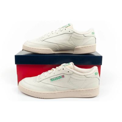 20. Reebok Club Vintage M DV6434 shoes