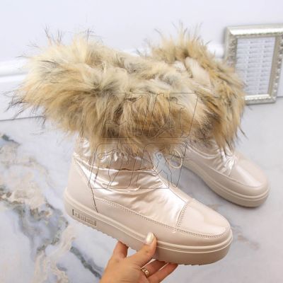 3. Big Star W INT1924B platform snow boots with fur, beige