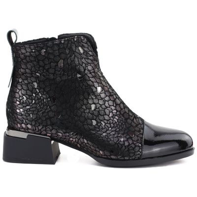 6. Women's leather ankle boots with heels in black and silver D&A S.Barski LZ62-2043