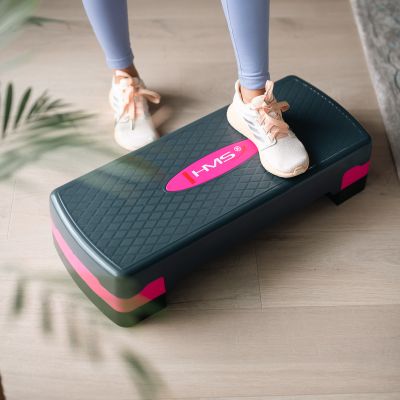 13. HMS aerobics step model AS002 in pink/gray