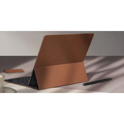 2. Onyx Note Air 5 C brown magnetic case with keyboard