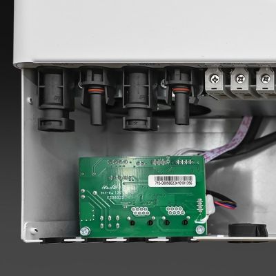 5. Qoltec Off-Grid Hybrid Solar Inverter 11000W | 160A | 48V | MPPT | BMS | Sinus | Wi-Fi option | Power Factor 1.0