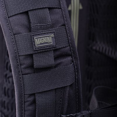 15. Magnum Urbantask Cordura 25 Backpack 92800538534