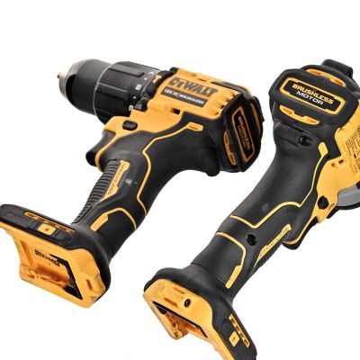 29. Combo Tool Kit 18V 2x4.0Ah DCK2062M2T DEWALT