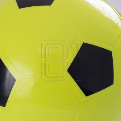 2. Huari Tacao Football 92800597874