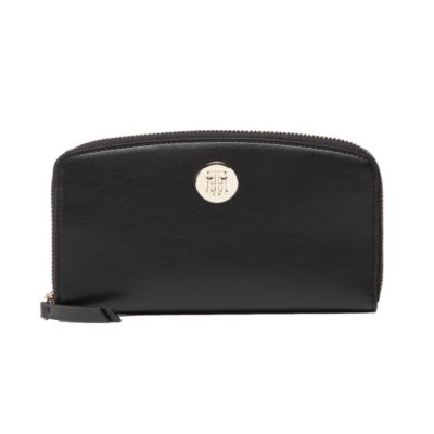 7. Tommy Hilfiger Chic Large W wallet AW0AW13649