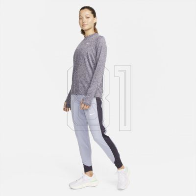 14. Nike Therma-FIT Essential Pants W DD6472-519