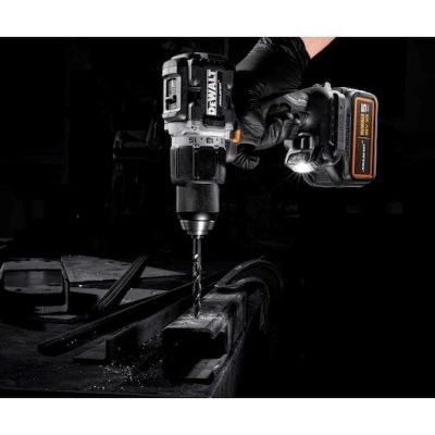 14. McLaren DCD85MP2T 18V 2-battery 5Ah drill/driver