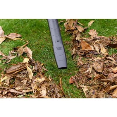 64. BLACK+DECKER BLACK+DECKER BLOWER/VACUUM CLEANER BEBLV301-QS