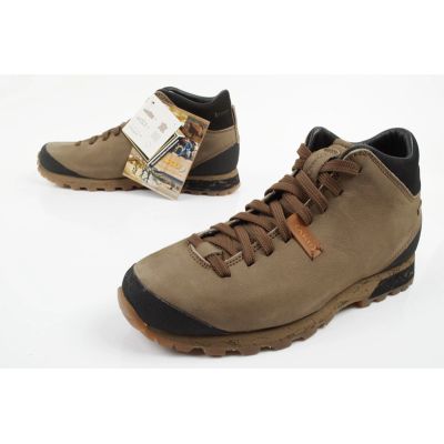 8. Aku Bellamont Gore-tex women's hiking boots