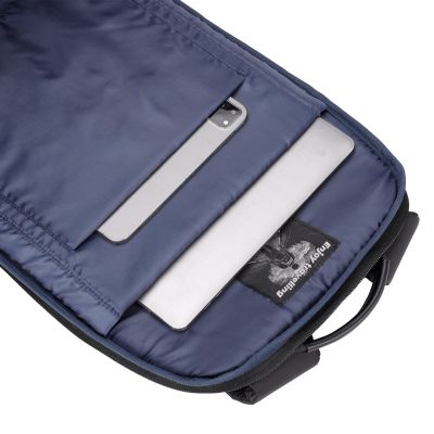 13. MODECOM 15.6" CREATIVE LAPTOP BACKPACK