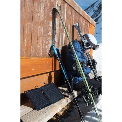 14. Xtorm XR2S14 Mobile Device Charger Universal Black Solar Outdoor