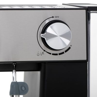 18. CAMRY CR 4410 espresso machine