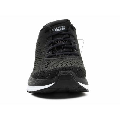 3. Skechers Go Run Persistence M 246053-BKW