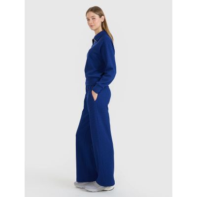 2. Women's oversized wide-leg trousers 4F 4FRSS25TTROF1397-31S