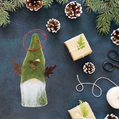 6. CHRISTMAS DECORATIVE PENDANT 9CM GREEN SANTA CLAUS