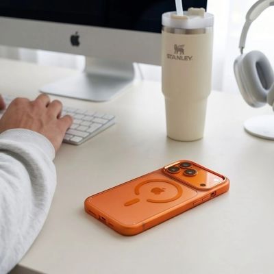 5. Tech-Protect Magmat Magsafe CC case for iPhone 17 Pro / 18 Pro - orange-transparent