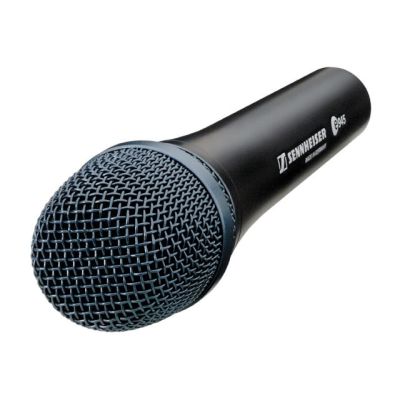 2. Sennheiser E945 - Dynamic, super-cardioid, vocal microphone