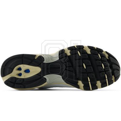 9. New Balance MR530EA shoes