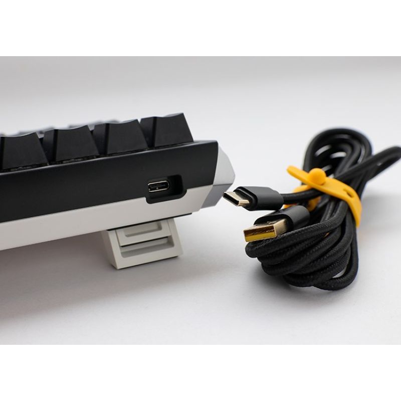 6. Ducky One 3 Classic Mini Keyboard Gaming USB US English Black, White