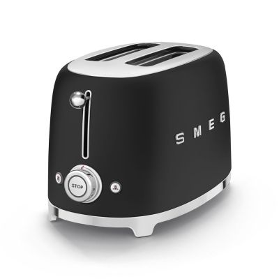 43. SMEG TSF01BLMEU Toaster