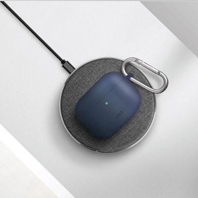 10. Uniq Vencer Silicone case for AirPods Pro - gray