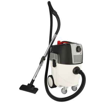 2. 1600W workshop vacuum cleaner