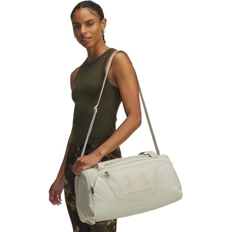 2. Under Armour UA Undeniable 5.0 Women's Training Duffle Bag (1369221)