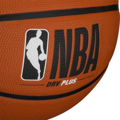 18. WILSON NBA DRV PLUS BSKT BASKETBALL R.7