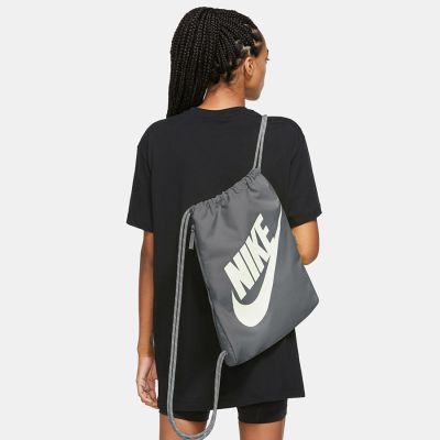 6. Nike Heritage Drawstring Bag DC4245-084