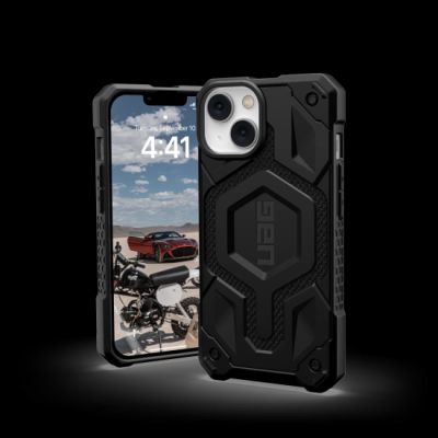 2. UAG Monarch MagSafe case for iPhone 14 Plus - black kvlar