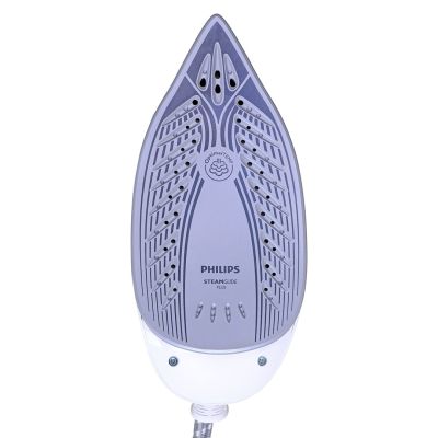 11. PHILIPS PerfectCare GC7933/30 steam generator