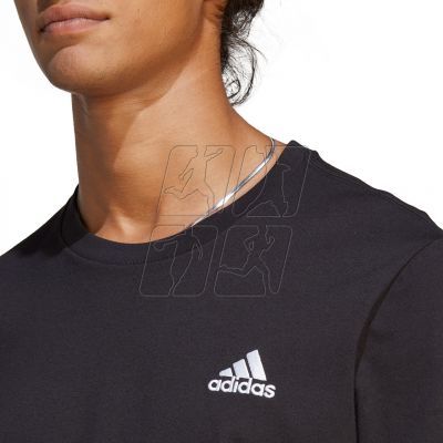 6. adidas Essentials Jersey Embroidered Small Logo M IC9282