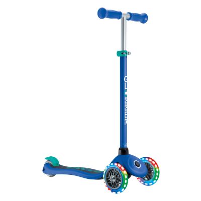 PRIMO LIGHTS three-wheeled scooter (423-600-4)